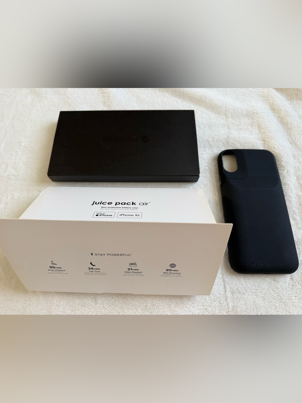 mophie Juice Pack Air slim battery case for iPhone XR - Black